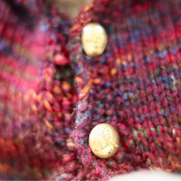 Vintage 2011 FAO Schwarz light Teddy Bear with knit sweater - Picture 6 of 7